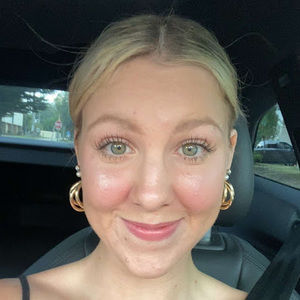Meet your Posher, Lilli
